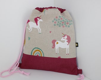 Kinderrucksack / Turnbeutel Einhorn auf beige / beere (mit oder ohne Name)