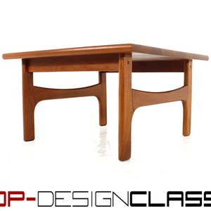 Top Danish Mid Century Coffee Table, side table in solid teak, Denmark 1960s