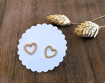 Kleine Edelstahl Ohrstecker Herz goldfarben Herzchen filigrane Ohrringe minimalistisch Ohrschmuck Herzform Geschenk für Sie Herzform