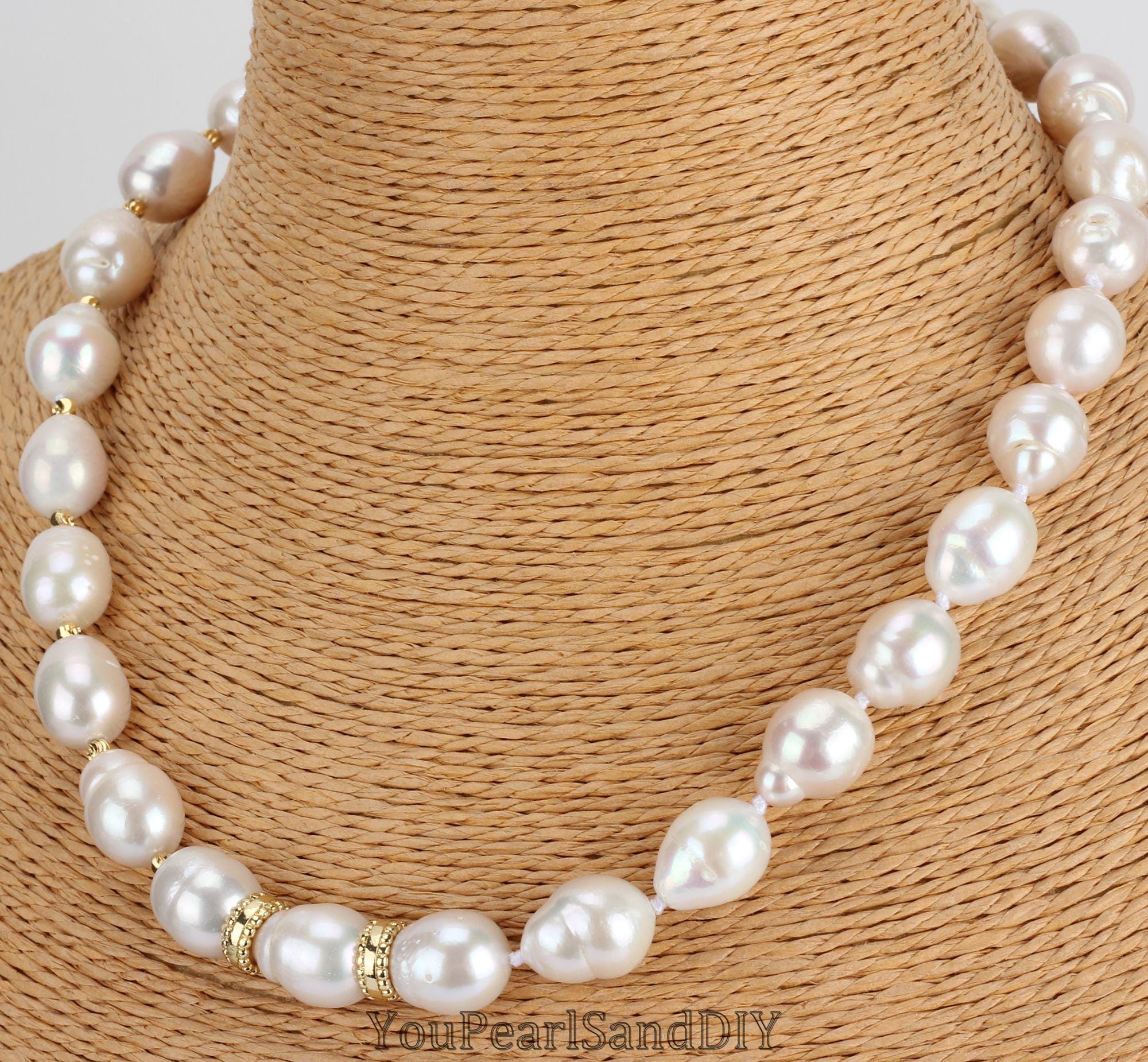 11-12x11-15mm Natural White Freshwater Baroque Pearls Necklace