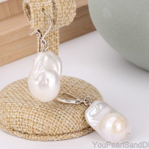 Elegant Handmade Natural White Pearls Earrings,High Quality Pearls Dangle Earrings,Baqoue Flameball Pearls Earrings,Wedding Earrings-PE2339