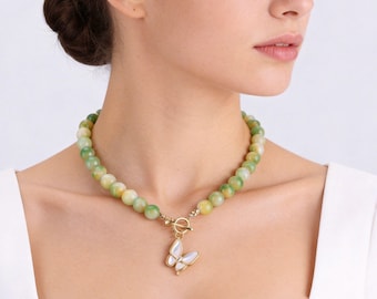 Handmade Green Jade Necklace,With Vutterfly Shell Pendant,Gemstone Jewellery for Her,Necklace Anniversary Gift,Gift for Mom,Healing Gemstone