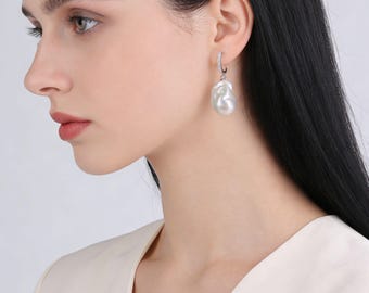 Pendientes de perlas barrocas blancas naturales de agua dulce (14-19 x 22-25 mm) con diamantes, estilo minimalista, para boda - E001