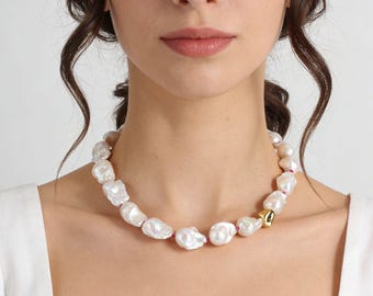 16-18x20-23mm Natural White Baroque Pearls,hand-knotted Pink