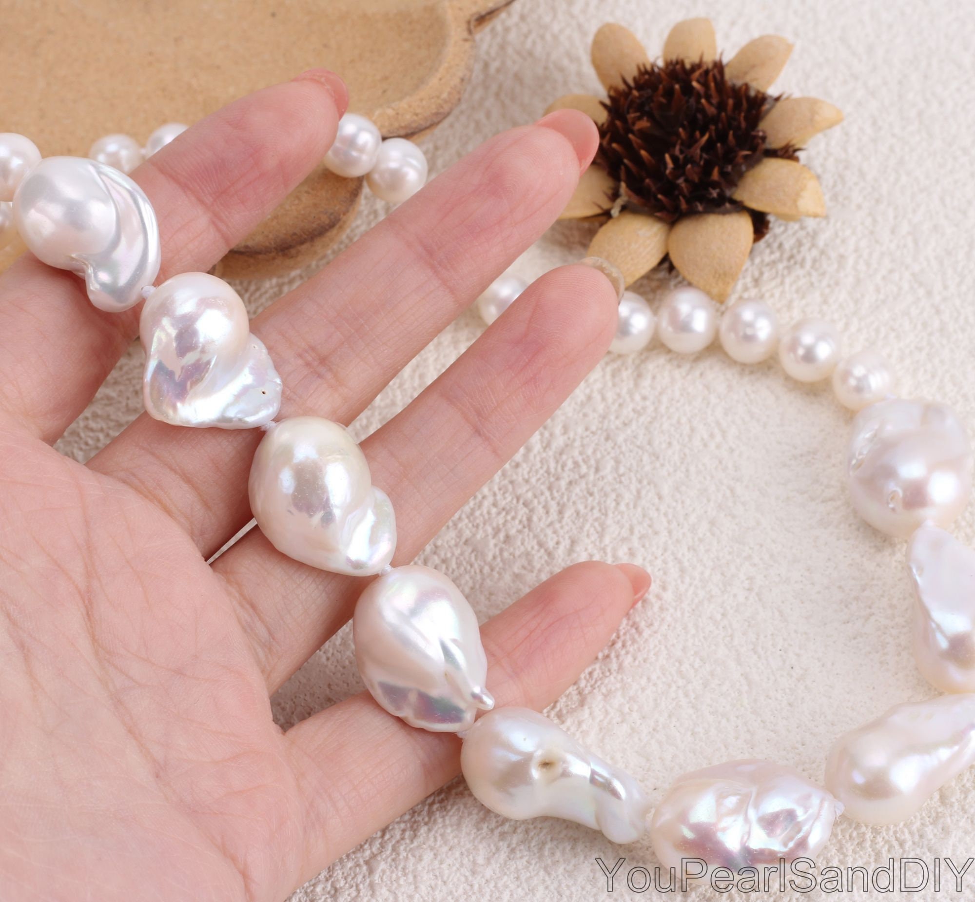 vory whte Baroque Freshwater pearl neckless wth Ma… - Gem vory whte Baroque Freshwater pearl neckless wth Ma… - Gem