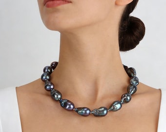 15-17x18-25mm Handmade Peacock Black Natural Fireball Pearl Necklace,Large Baroque Pearls Necklace,Gift