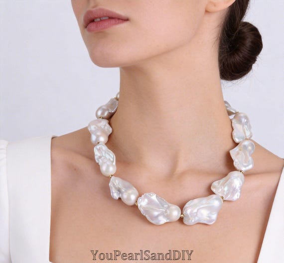 High Quality Large White&gray Natural Baroque Pearls Necklace