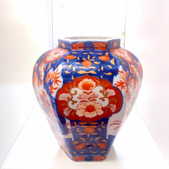 Japanese Imari Vase Blue And Red Flower Pattern Etsy