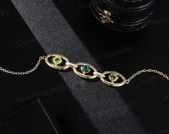 Lab emerald en peridot armband, armband met drie stenen, geelgouden ovale schakel bezaaid met moissaniet armband, verjaardagscadeau voor haar