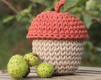 Crocheted acorn, acorn basket, crochet basket, acorn, autumn, autumn decoration