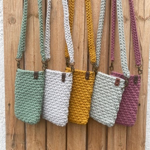 Crochet cell phone bag, cell phone shoulder bag