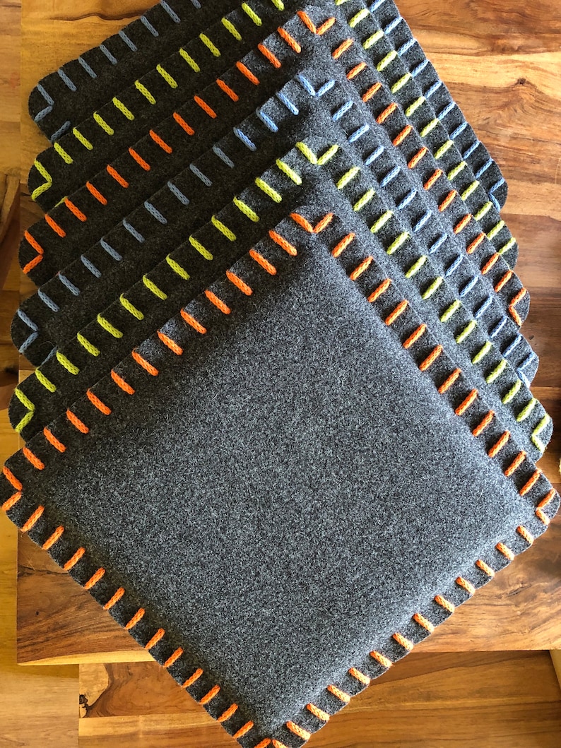 Chair cushion made of wool felt in dark gray image 6