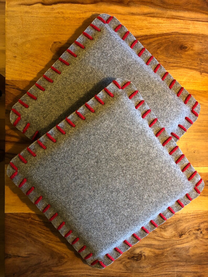 Chair cushion made of wool felt in light gray image 8