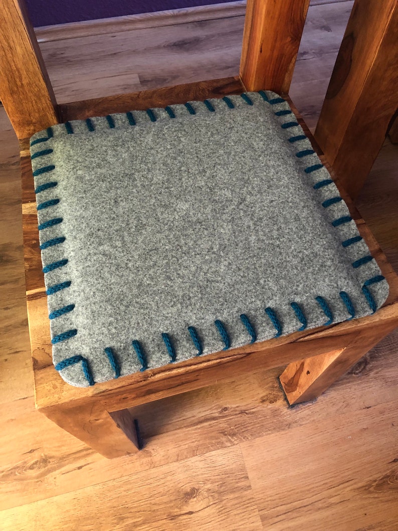 Chair cushion made of wool felt in light gray image 9