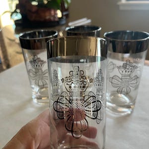 Vintage set of 4 very prettyRoyal Lusterware Dorthy Thorpe MCM 4 Tea Glasses Tumblers Silver metal rim with crown design 5.5 inches tall