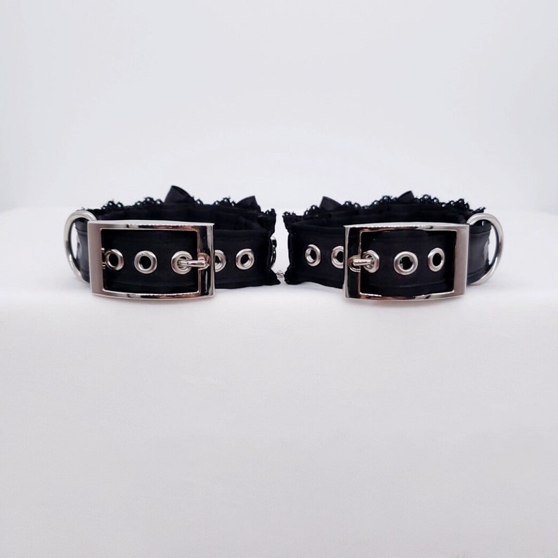 Pet Play Petplay Collar Kinky Cuffs DDLG Collar Kittenplay BDSM Cuffs Adjustable Black and Silver Star Collar Cuff Set Bondage Set