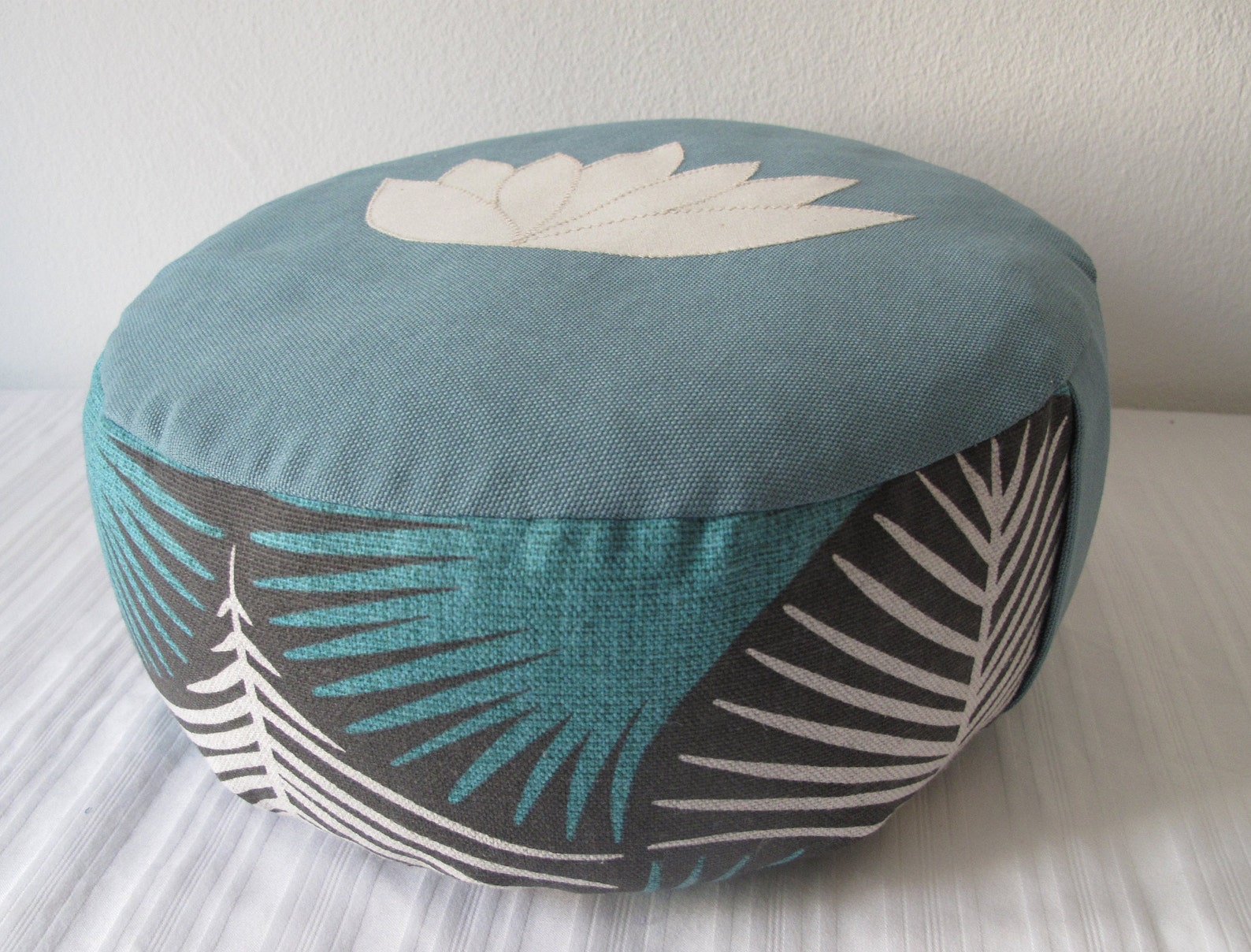 yoga pillows near me