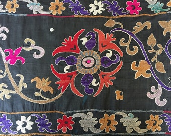 Vintage Uzbek Suzani Embroidery panel -  Zardevor