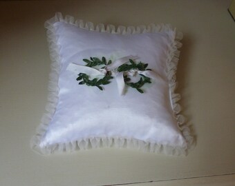 Very old ring Pillow wedding shabby French