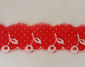 13 m lace trim dots red country house