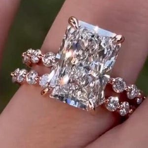 4 CT Radiant Cut Bridal Set Moissanite Diamond Hidden Halo Engagement Ring Set 14K Gold Wedding Ring With Matching Band Anniversary Ring Set