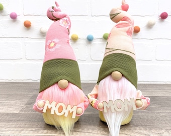 Mother's Day Gnome Gift for Mom - Floral Daisy Flower Gnome Holding Mom Sign - Mother's Day Flower Gnome Pink Yellow - Mom Gnome Gift