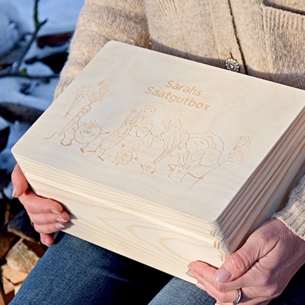 Saatgut-Box aus Holz - Motiv "fröhliches Gemüse", personalisiert mit Name