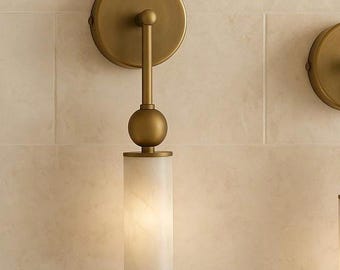 Handgjord mässingsvägglampa: Alabasterskärm, modern badrumslampa