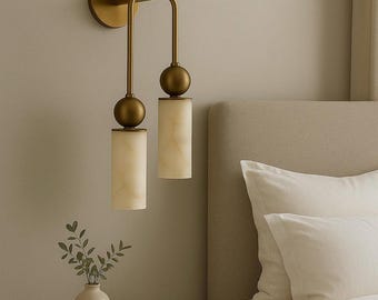 Alabaster vägglampa: Mässingsfinish, Modern badrumsbelysning