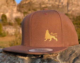 Lion of Judah Snapback Cap in brown. Clasic cap. King of Kings , Conquering Lion