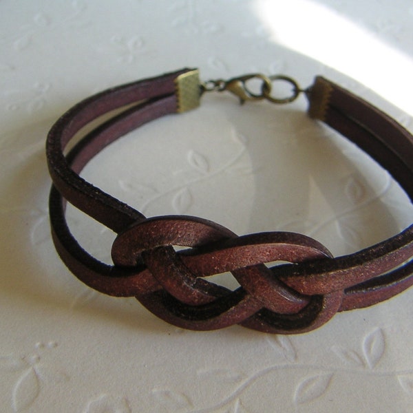 Keltischer Knoten Lederarmband BRAUN celtic knot