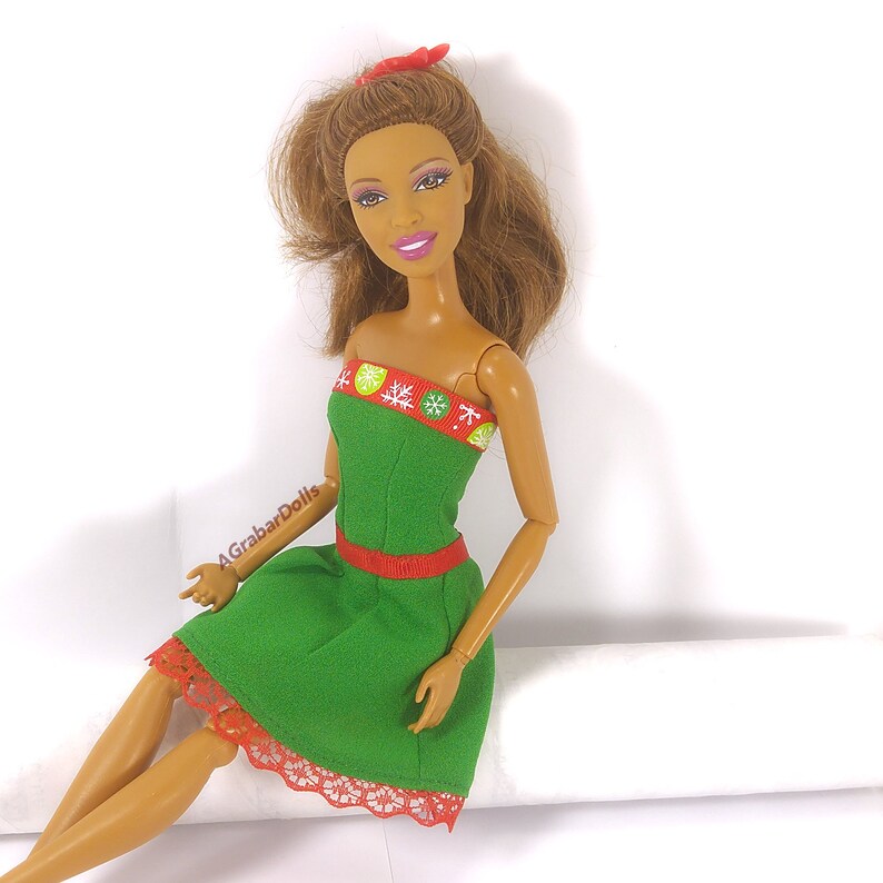 barbie doll green dress