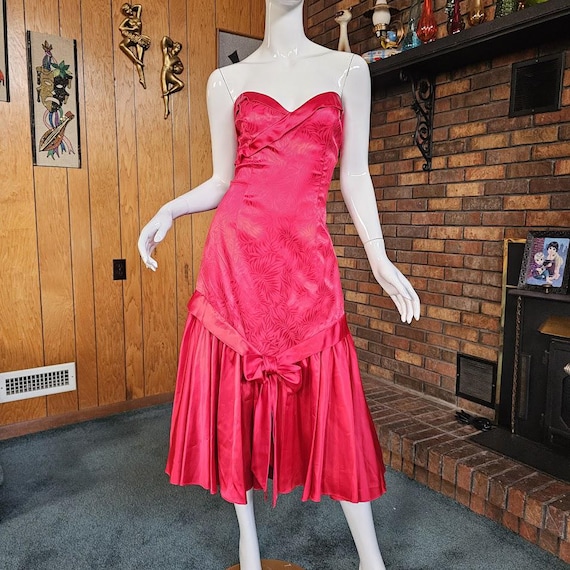 dropped waist prom dress Shona Joy - Dewdrop Contrast Strapless Maxi Dress main image 1