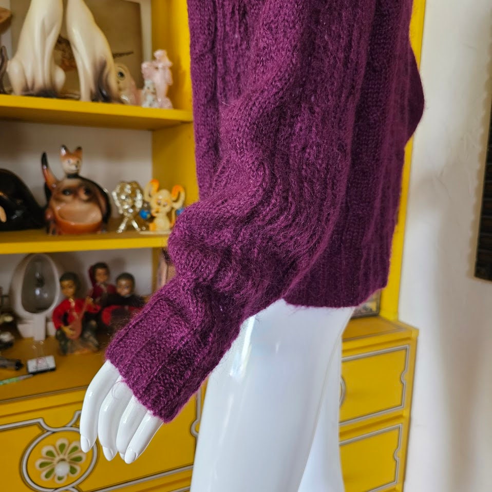 Vintage 80s Forenza Fuzzy Mohair Chunky Cable Knit Layering Vintage 80s Forenza Fuzzy Mohair Chunky Cable Knit Layering