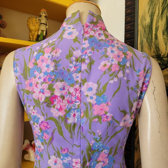 Vintage 70s Lilac Watercolor Floral Gathered Fron… - image 7