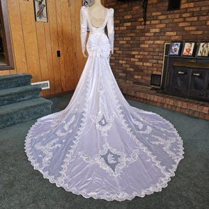 Vintage 80s Romantic Bridal Originals White Satin Wedding Gown Column Dress w/Veil M