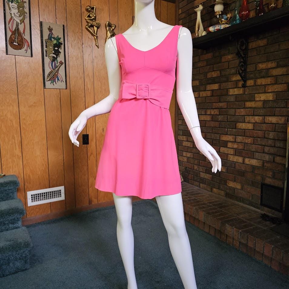 open lace back dress Amazon.com: 1791's lady Fembot Costume Sexy Lingerie Dress Outfit (Pink,  XS): Clothing, Shoes & Jewelry main image 1