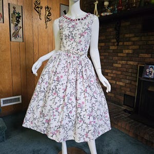 Vintage 40s 50s Femme Novelty Print Cherry Blossom Circle Skirt Belted Sun Dress M