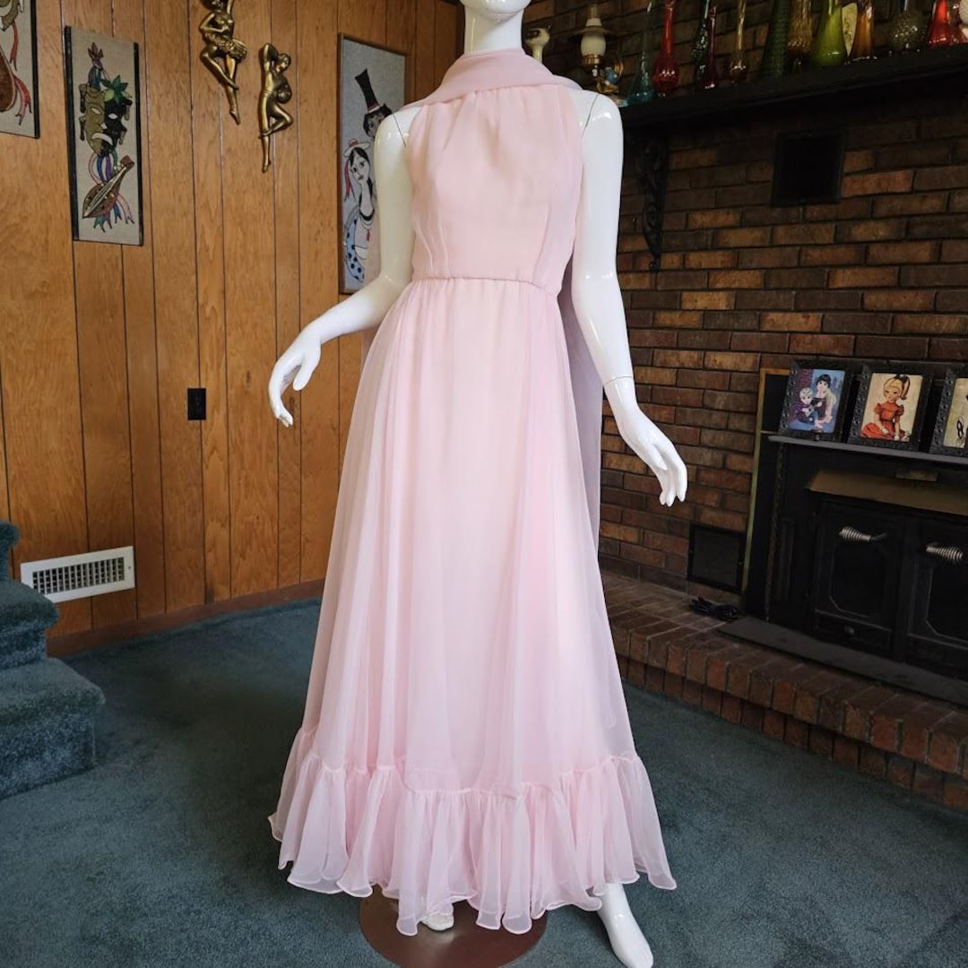 Vintage 60s Dreamy Pink Chiffon Victoria Royal Prom Ball Gown Formal Evening Dress S