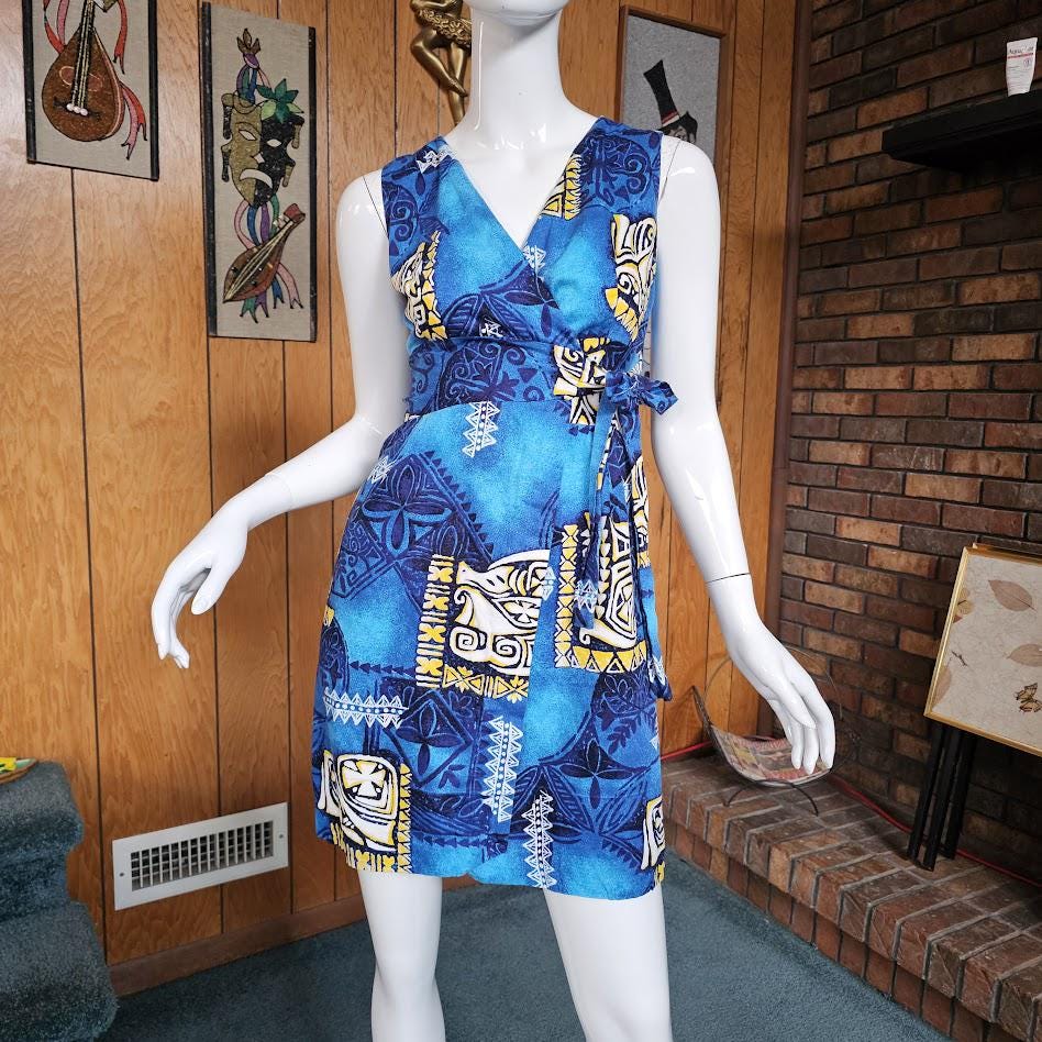 fitted lace wedding dress “Viva Las Vegas” Square Dance Outfit (Belt Sold Separately) M / Turquoise main image 0