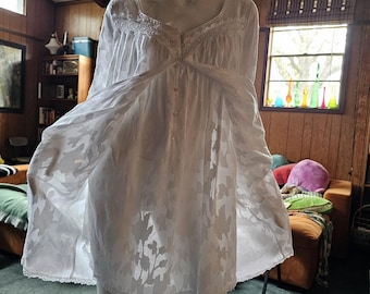 Vintage 90s White Lawn Cotton Queen Annes lace Peignoir Babydoll w/ Robe M/L/XL