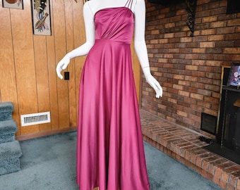 Vintage 70s Disco Wine Cold Shoulder Strappy Liquid Jersey Maxi Evening Dress Gown S