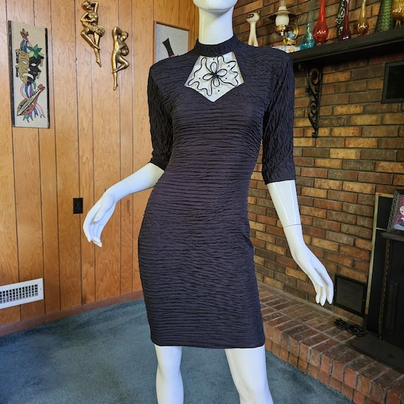 white christmas dresses Goth Black Velvet Dress with Lace and Ruffled Hem main image 1