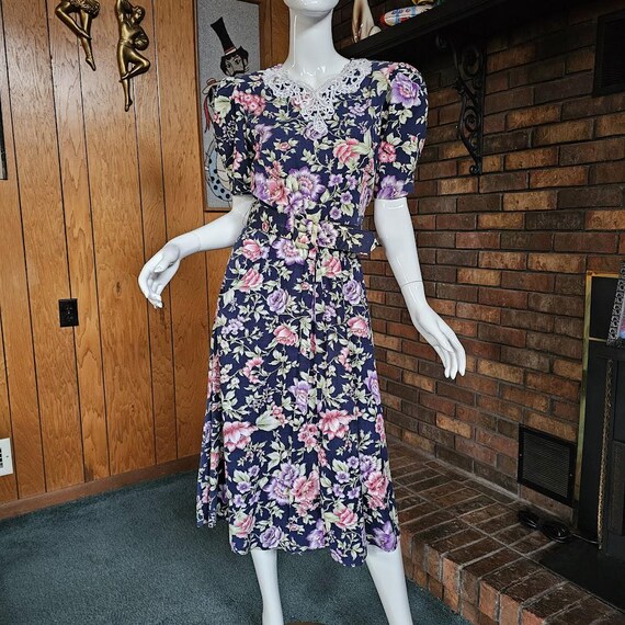 Vintage 80s Trad Wife Volup British Preppy Flattering Puff Sleeve Modest Dress L/XL Vintage 80s Trad Wife Volup British Preppy Flattering Puff Sleeve Modest Dress L/XL