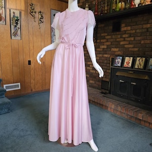 fitted bodice dress Royce Fitted Bodice Tiered High Low Dress in Black Pink Romantic Paint –  Mint Julep main image 0