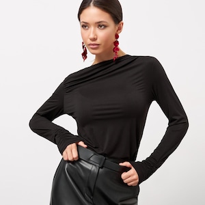 Black Fitted Long Sleeve Top, Women&#39;s Shirt, Stretchy Fitted Top, Boatneck Blouse, Drape top, Minimalist Top