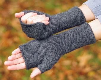 Handmade Alpaca Gloves for Women, Knit Fingerless Gloves, Typing Gloves, Arm Warmers, Hand Warmers, Winter warm Gloves, Black Gloves