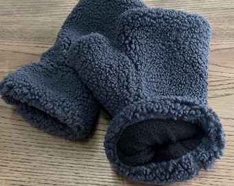 Cute Fingerless Gloves, Fluffy Wrist Warmers, Soft Fingerless Mitts, Warm Arm Warmers, Winter Fleece Lined Mittens, Christmas Gift