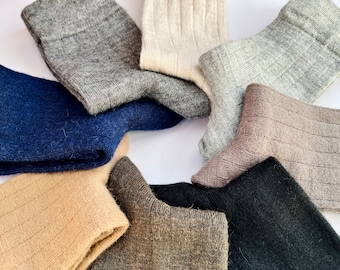 Warm Casual Alpaca Wool Crew Socks Men/Women Fall/Winter Woolen Comfy Everyday Socks