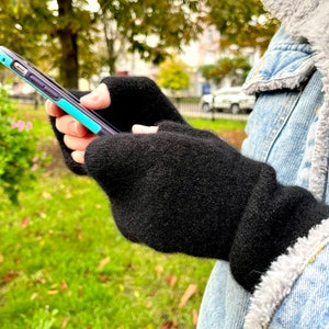 Cashmere Fingerless Gloves